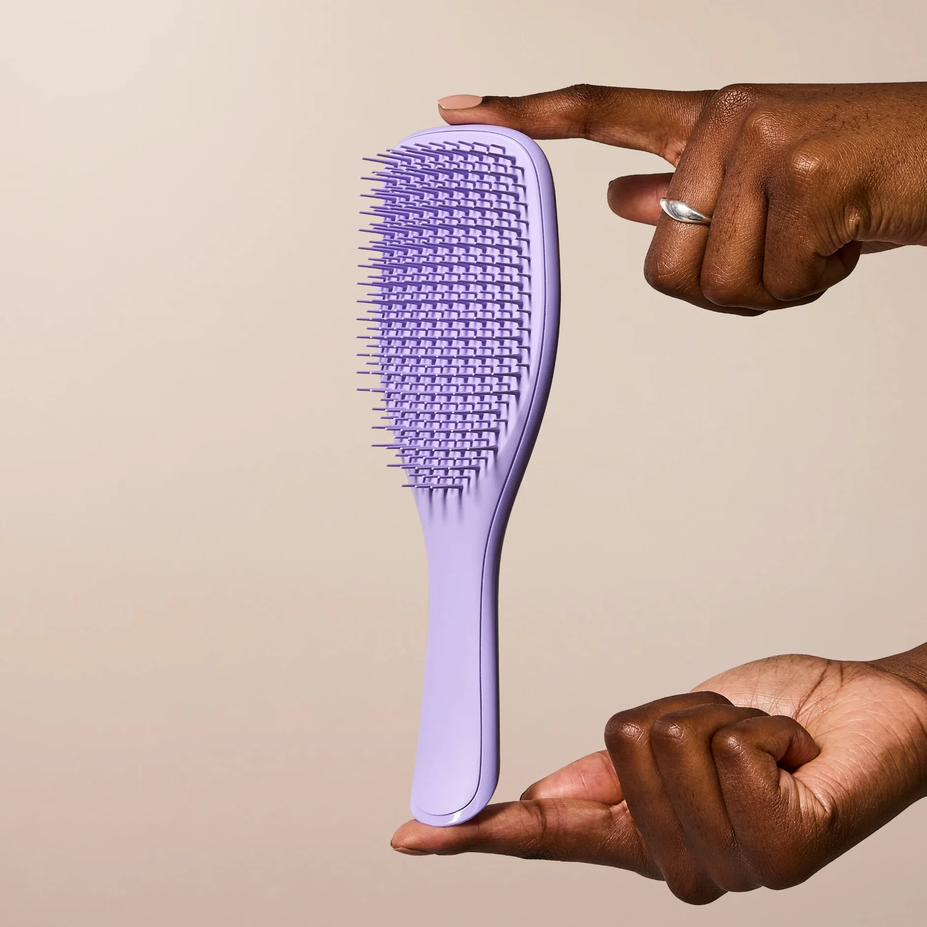 The Ultimate Detangler Naturally Curly I0